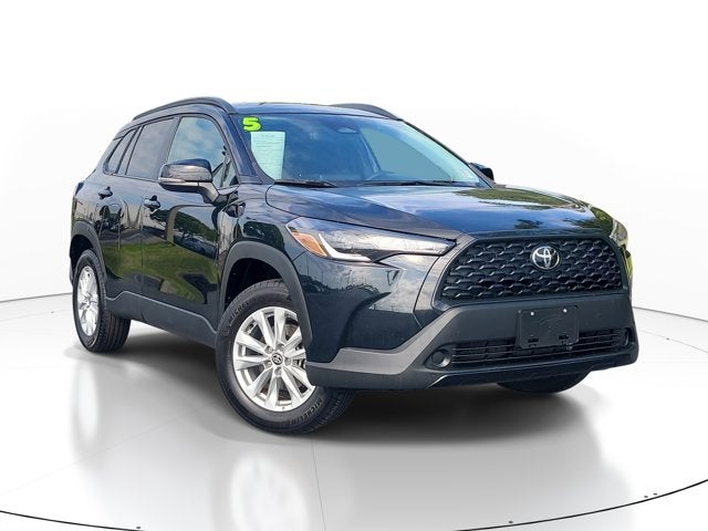 2025 Toyota Corolla Cross LE