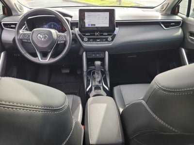 2024 Toyota Corolla Cross XLE