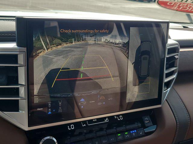 2025 Toyota SEQUOIA 4WD SR5