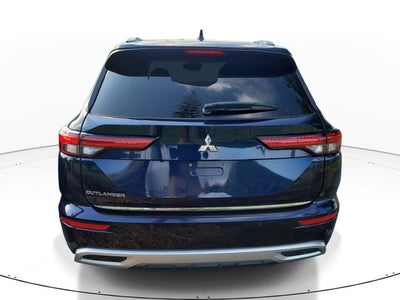 2023 Mitsubishi Outlander SEL