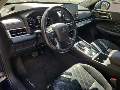 2023 Mitsubishi Outlander SEL