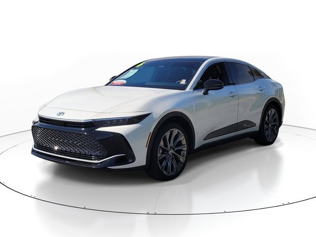 2026 Toyota Crown XLE
