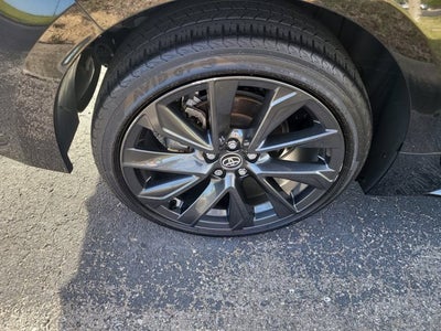 2025 Toyota COROLLA HYBRID Hybrid SE