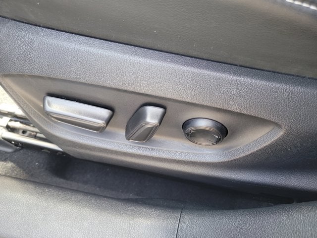 2021 Toyota PRIUS PRIME XLE