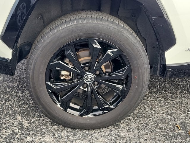 2022 Toyota RAV4 HYBRID Hybrid SE