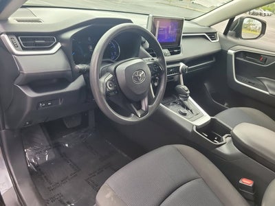 2024 Toyota RAV4 Hybrid LE