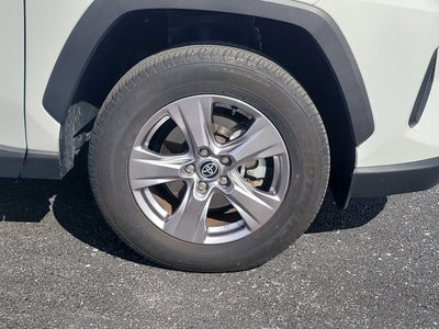 2024 Toyota RAV4 HYBRID Hybrid XLE