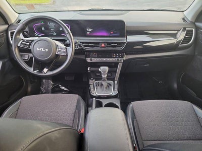 2025 Kia Seltos S
