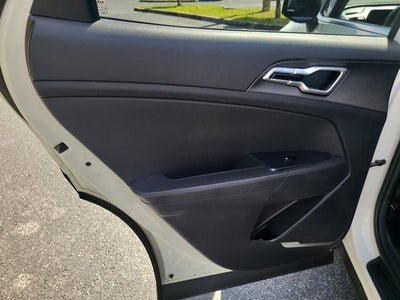2023 Kia Sportage LX