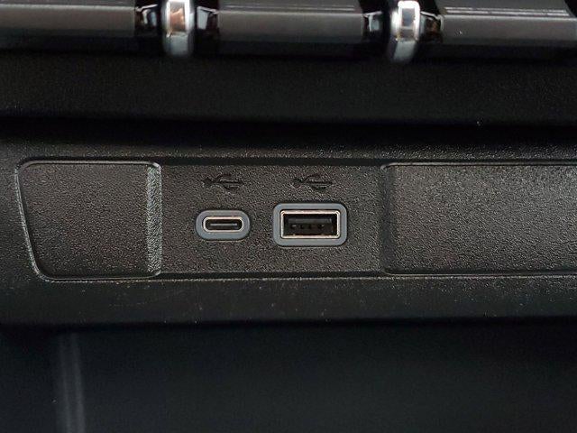 2024 GMC Canyon 4WD AT4