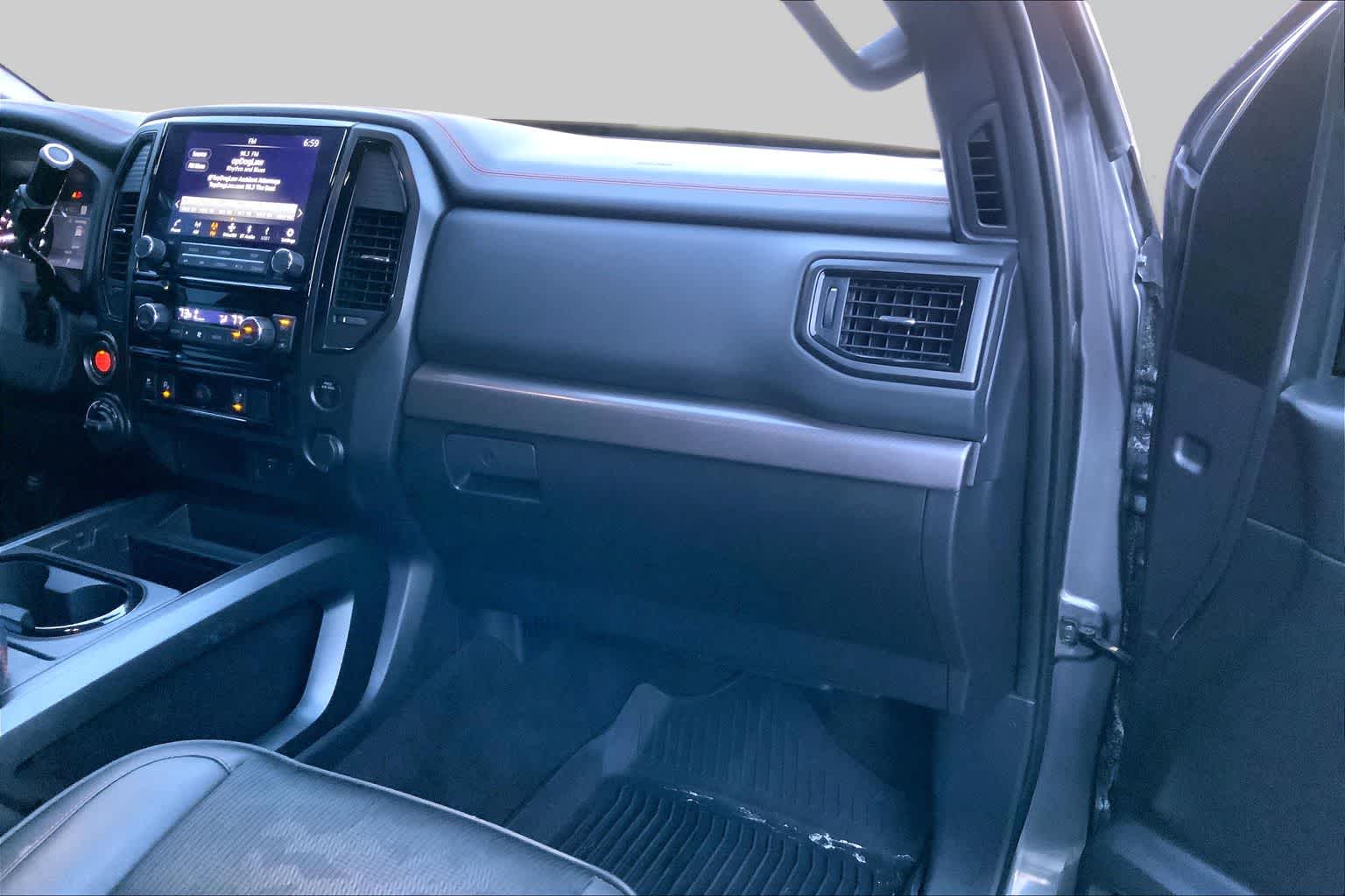 2024 Nissan Titan PRO-4X
