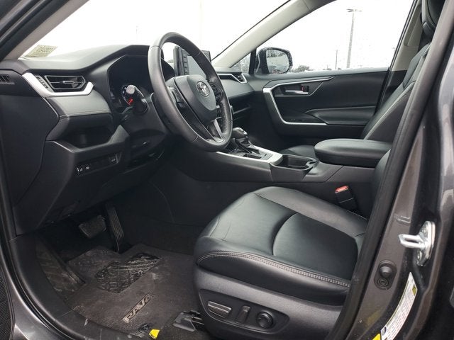 2020 Toyota RAV4 XLE Premium