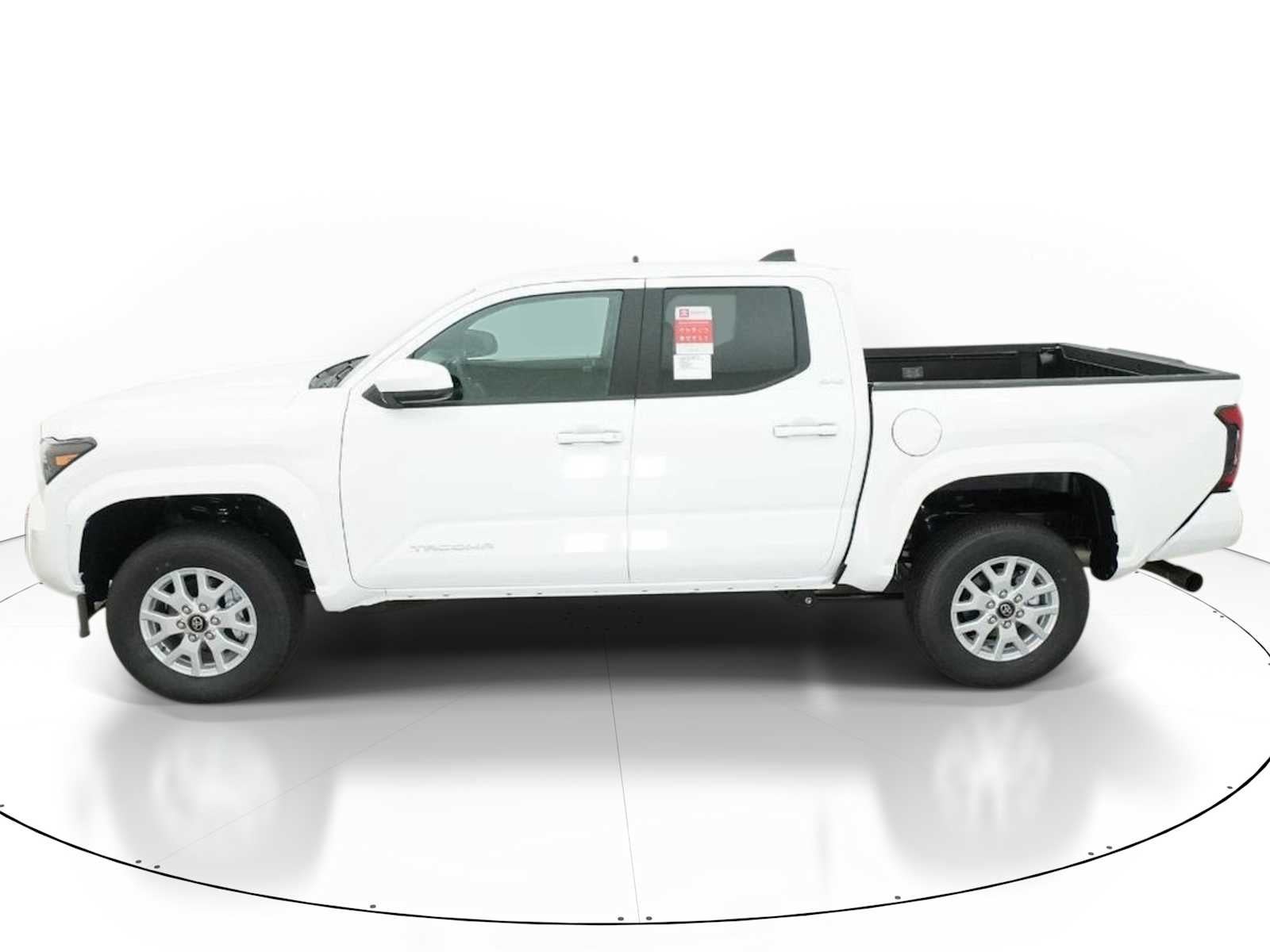 2026 Toyota Tacoma 4WD SR5