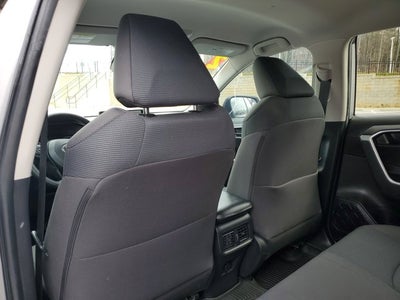 2022 Toyota RAV4 Hybrid LE