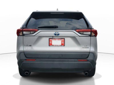 2022 Toyota RAV4 Hybrid LE