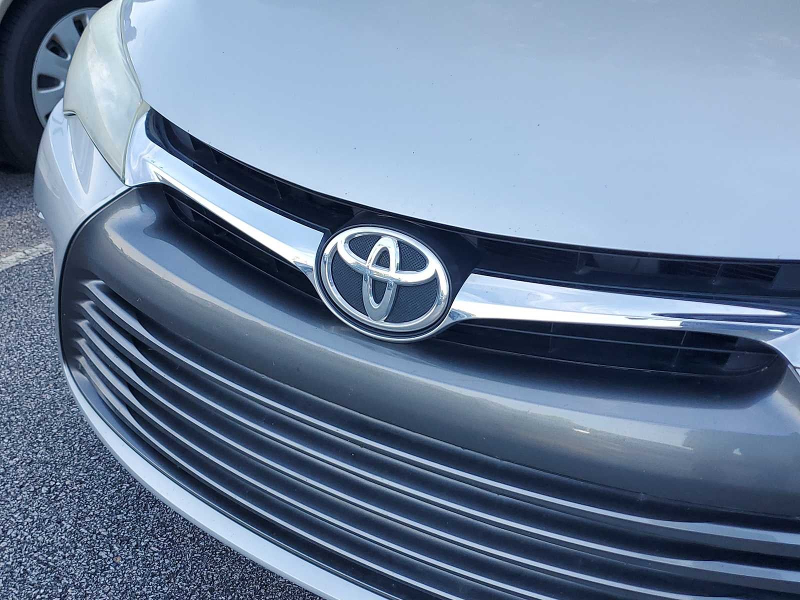 2016 Toyota Camry XLE