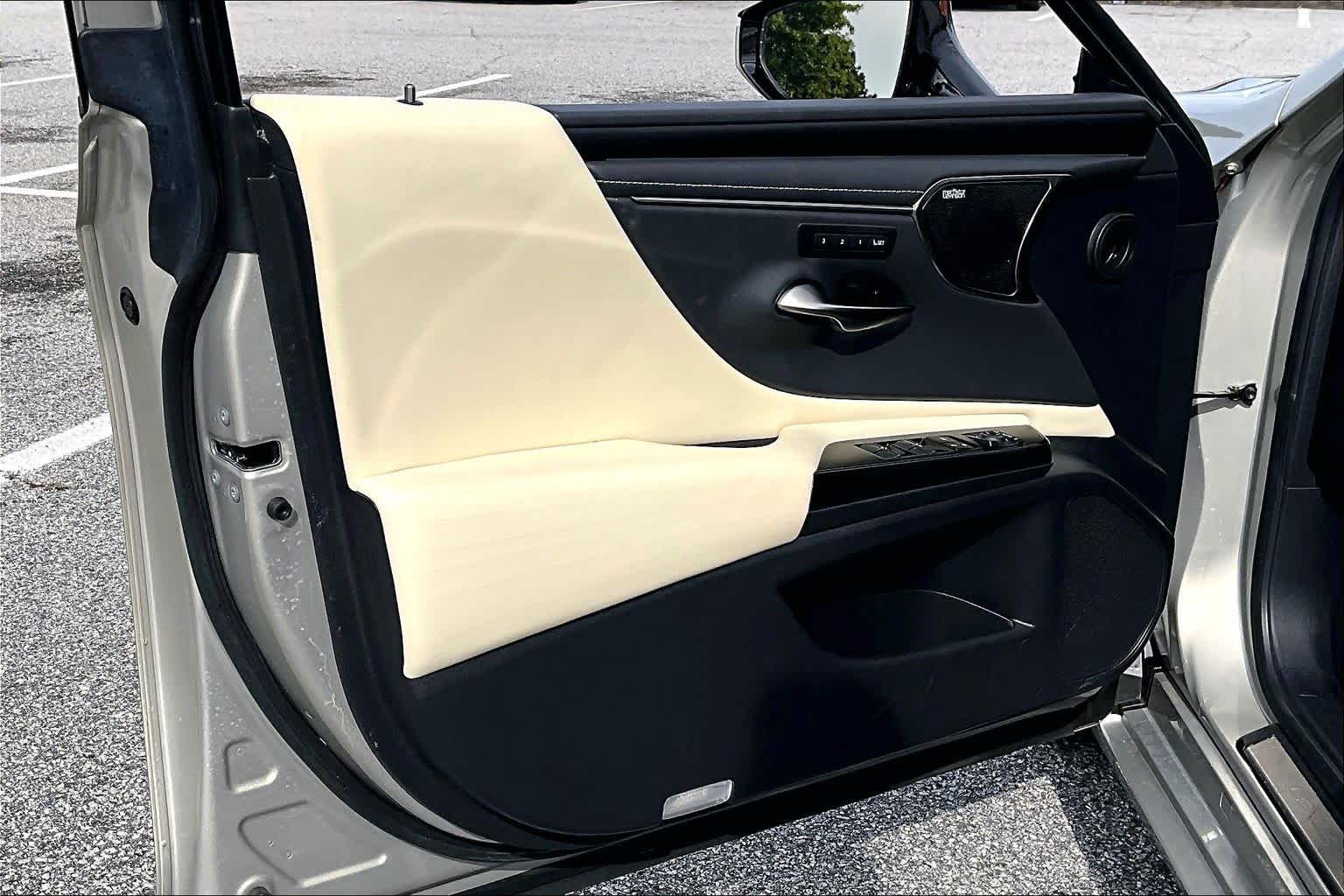 2022 Lexus ES ES 350 Ultra Luxury