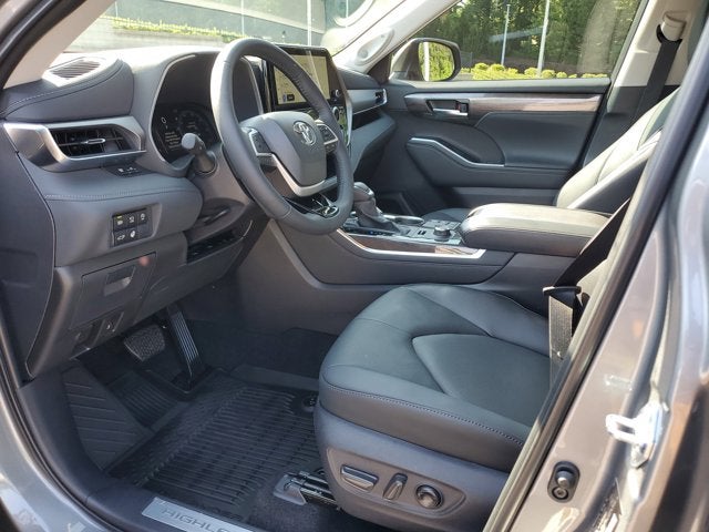 2026 Toyota Highlander XLE