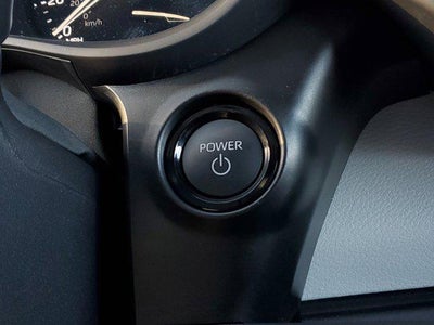 2025 Toyota Sienna LE