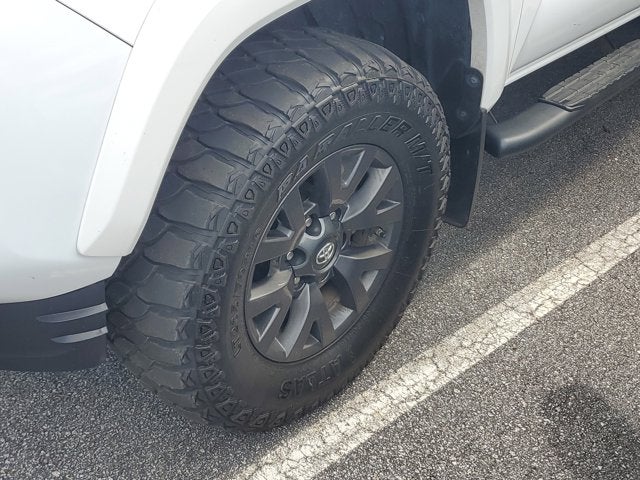 2021 Toyota Tacoma 2WD SR5