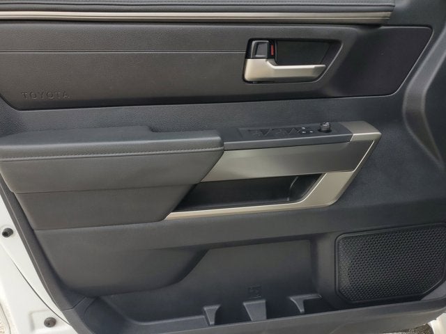 2023 Toyota Tundra 4WD SR5