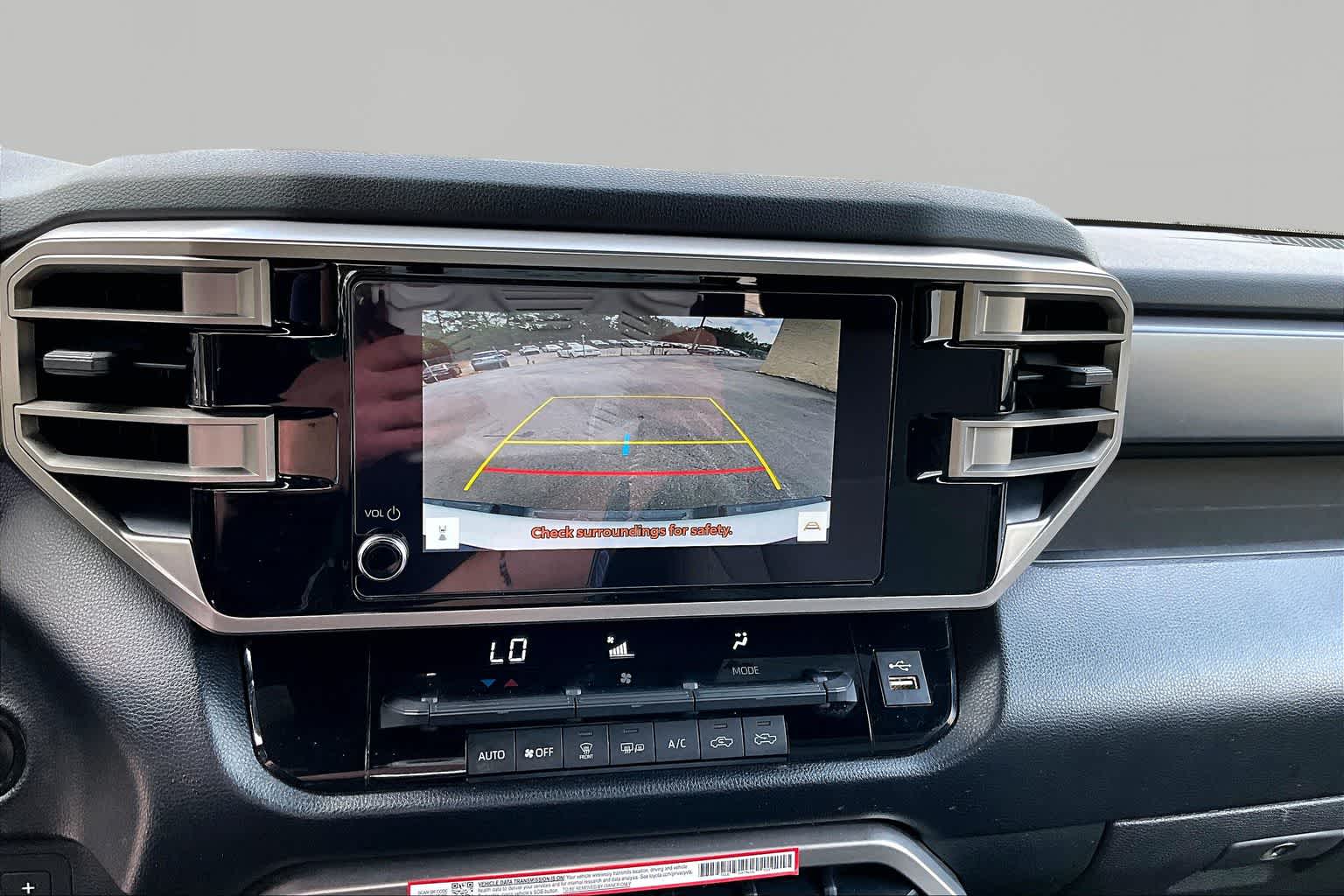 2025 Toyota Tundra 4WD SR5