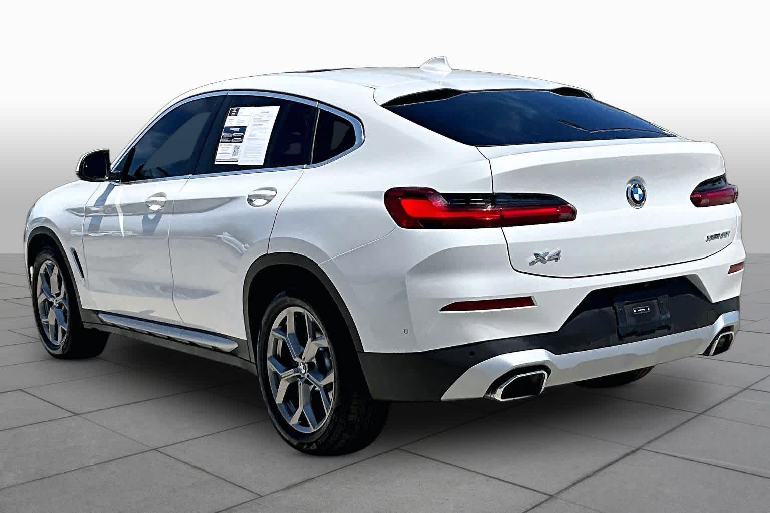 2024 BMW X4 xDrive30i