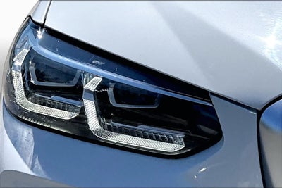 2024 BMW X4 xDrive30i