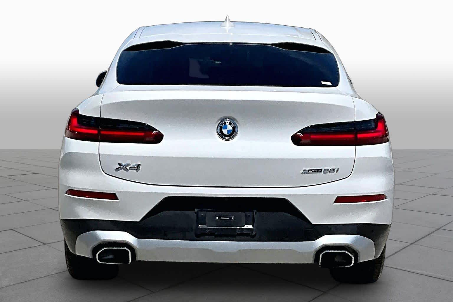 2024 BMW X4 xDrive30i