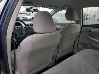 2011 Toyota Corolla LE