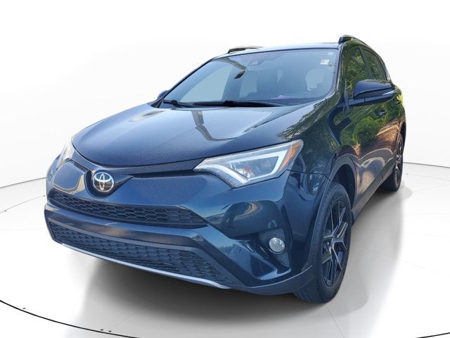 2018 Toyota RAV4 SE