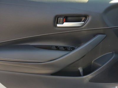 2025 Toyota Corolla Hatchback SE