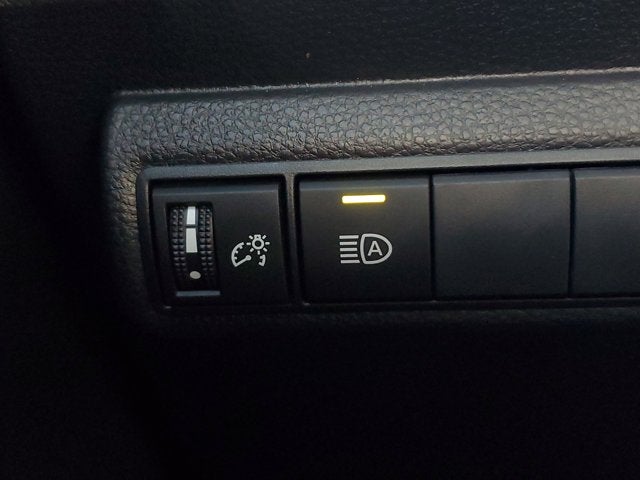 2025 Toyota Corolla Hatchback SE