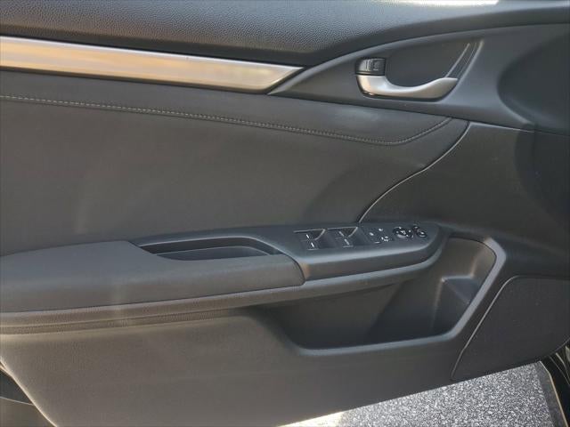 2017 Honda Civic Hatchback EX