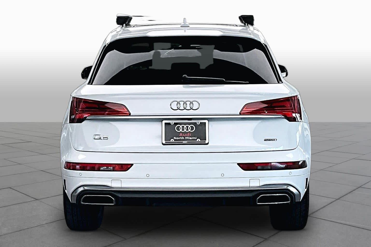 2023 Audi Q5 S line Premium Plus