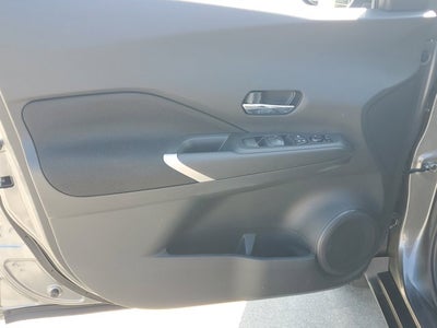 2022 Nissan Kicks SV