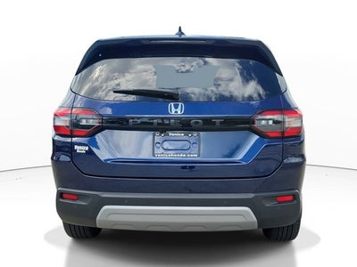 2023 Honda Pilot EX-L 8 Passenger