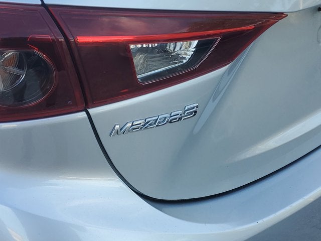 2017 Mazda Mazda3 4-Door Touring