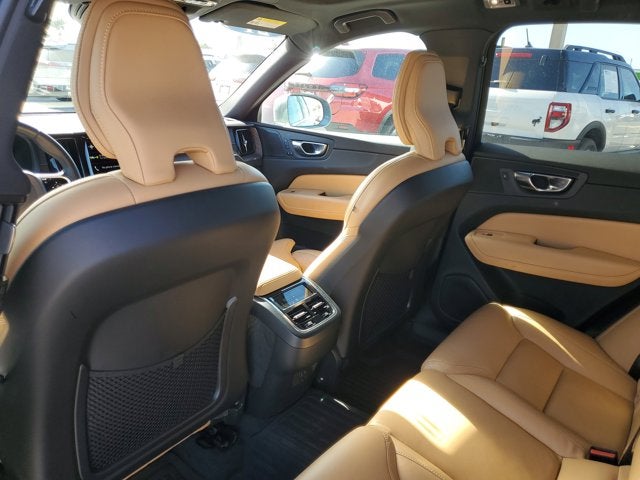 2021 Volvo XC60 Inscription