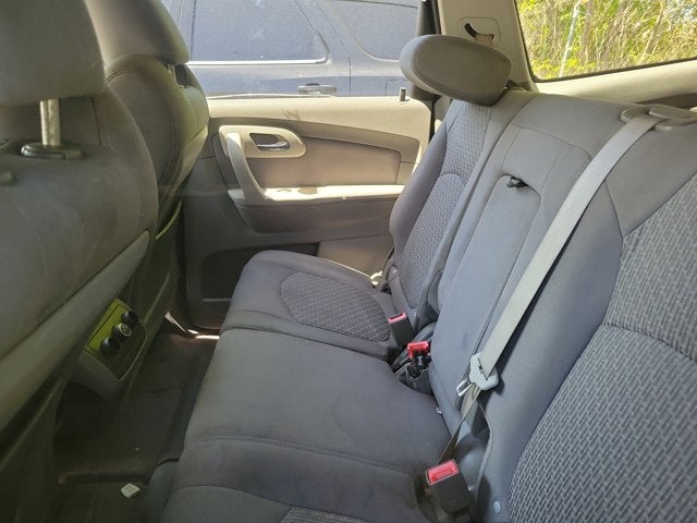 2011 Chevrolet Traverse LS