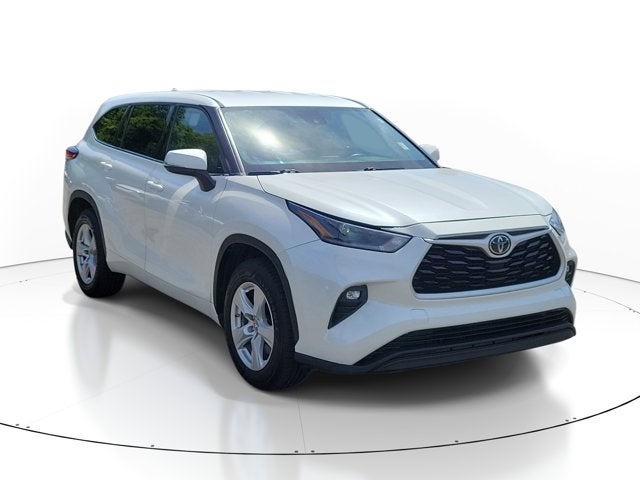 2021 Toyota Highlander Base