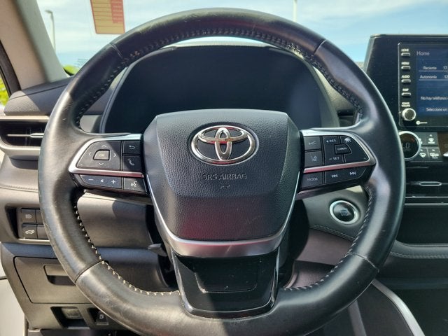 2021 Toyota Highlander Base