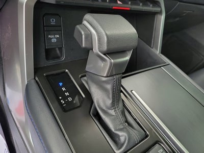 2022 Toyota Tundra 2WD Platinum