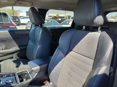 2024 Mitsubishi Outlander SE Black Edition