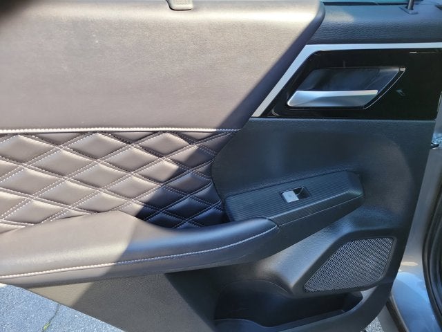 2023 Mitsubishi Outlander PHEV SEL