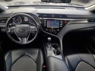 2023 Volvo XC60 Ultimate Bright Theme