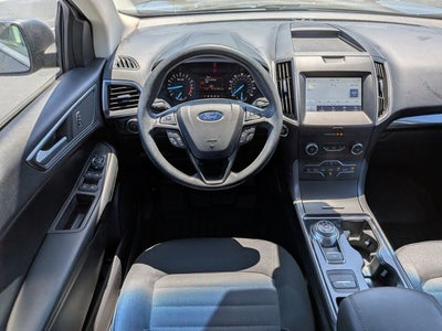 2020 Ford Edge SE