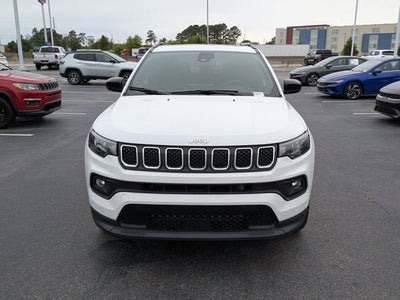 2024 Jeep Compass Latitude Lux