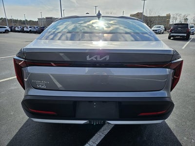 2025 Kia K4 LXS