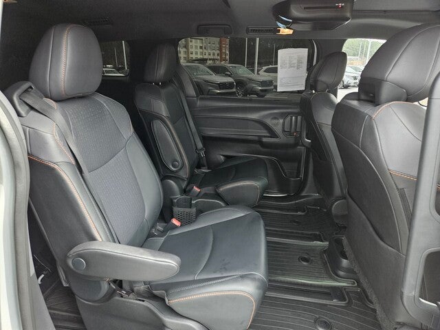 2022 Toyota Sienna XSE